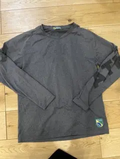 ATHLETA グレー 長袖Tシャツ