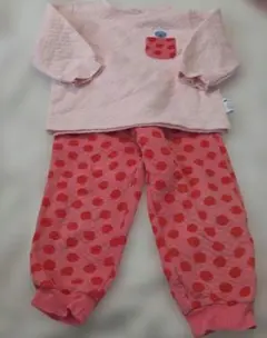 【UNIQLO】ピンク　長袖パジャマ　100サイズ