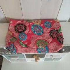 和装 花柄ちりめん製ポーチ 赤