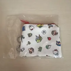 【新品未使用】　ハローキティ　クレヨンしんちゃん　ポーチ　ガチャ