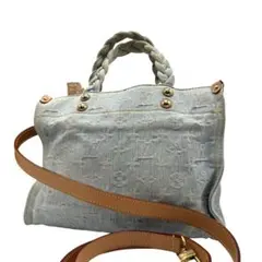 Item thumbnail for item 19e7f0dd-1987-4f0e-8763-bc7411da12bf