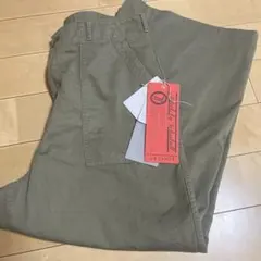 ながこ様専用•*¨*•.美品 アティックバイジョンブル ミリタリーパンツのサムネイル