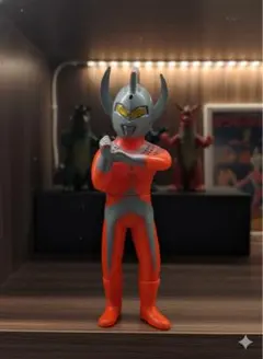 昭和レトロ ブルマァク当時物 ウルトラマンタロウ ポーズミニソフビ Yahoo!オークション - ブルマァク 当時物 ウルトラマン タロウ ソフビ