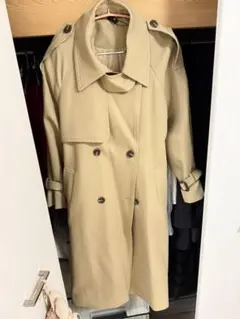 ベージュ ダブルブレスト トレンチコート Mサイズ