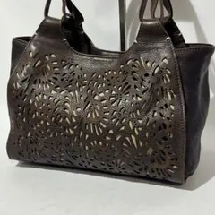 Item thumbnail for item 15a080b3-f641-428c-af1c-077a2afcfdb8