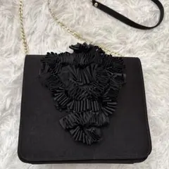レディースショルダーバッグ　パーティーバッグフ　ブラックショルダーバッグ
