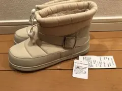 クリーム色 ムートンブーツ バンド付き