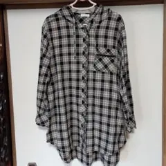 axes femme チェック柄 フード付きシャツ