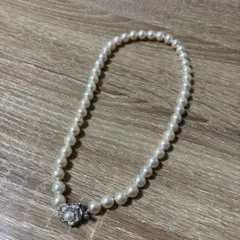 Item thumbnail for item f0c9d801-fcaa-4a0b-9e4a-83b980b581cf