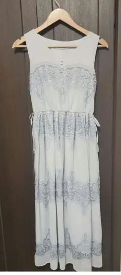 ミッシュマッシュ　刺繍レース ティアード ワンピース　ロング　ライトグレー　Mのサムネイル