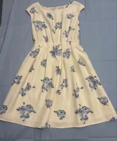 【美品】earth music&ecology 花柄 ワンピース S
