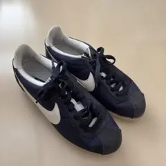 NIKE 濃紺スニーカー