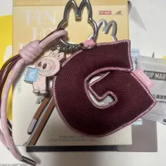 ラブブ アルファベットペンダント　イニシャルチャーム　キーホルダー G