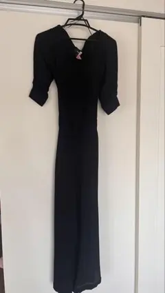 週末限定‼️Theory POWDER CREPE シルク100% オールインワンのサムネイル