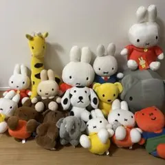 ミッフィー レトロ ぬいぐるみ セット ③ 2025年最新】ミッフィーレトロぬいぐるみの人気アイテム - メルカリ