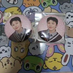 seventeen holiday缶バッジ　ウジ　セット