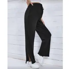 マタニティ　ブラックワイドパンツ スリット入り