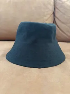 ユニクロ　バケットハットのサムネイル
