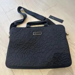 マークバイマークジェイコブ　ノートPCケース