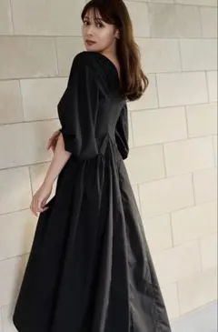 Herlipto Troncais Puff Sleeve Dress ブラック - メルカリ