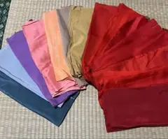 はぎれ生地　レインボーカラーまとめ売り