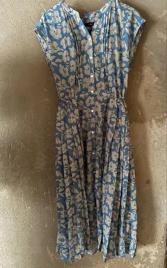 【美品】SHIPS 花柄 サイドプリーツ フレンチスリーブワンピース