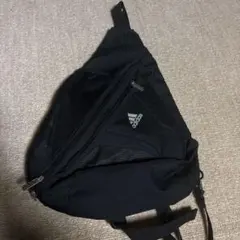 Y2K adidas ワンショルダー　ボディバッグ　ブラック　斜めがけ