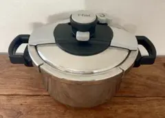 Item thumbnail for item e4e60fa4-9680-43bf-93cf-8e5853162a7b