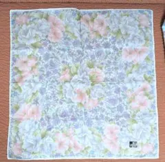 【未使用新品】LANCETTI ランチェッティ 花柄ヴィンテージハンカチのサムネイル