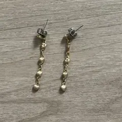 BEAMS ロングピアス ゴールドカラーのサムネイル