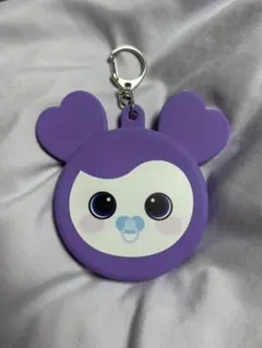 SANA キーホルダー 紫色 缶バッチ付き