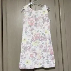 BE RADIANCE 花柄 ノースリーブ ひざ丈ワンピースのサムネイル