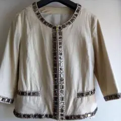 ビジュー付き　7部袖ジャケット