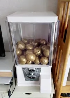 【またろー様専用】ガチャガチャ メダル&カプセル&鍵付き！