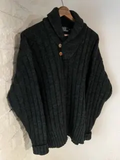 ヘンリーネックセーター