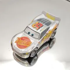 トミカ　カーズ　ライトニングマックィーン（シルバーレーサータイプ）