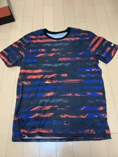 Nike アスレチックカット Tシャツ