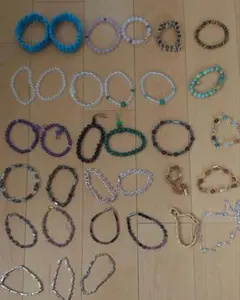 天然などブレスレット、バングル合計33本まとめ売り