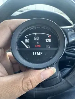 Item thumbnail for item c9f983e2-f1d4-47cc-a5cf-12f7bc55c272