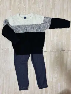 【美品】キッズ服　上下セット（トレーナー、デニム風レギンス）