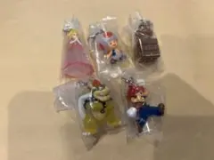 スーパーマリオめじるしアクセサリー マリオ クッパ ピーチ姫 クリボー ピノキオ