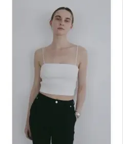 MANOF BACK OPEN SHORT CAMISOLEのサムネイル