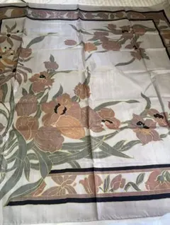 花柄 シルクスカーフ ベージュ系