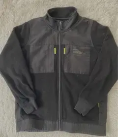 フリースジャケット