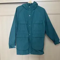 ダークグリーン マウンテンパーカー