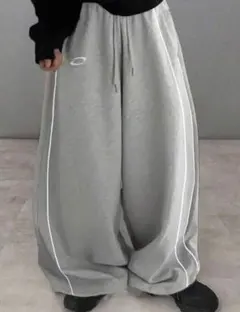 スウェットパンツ グレー