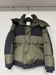 【希少】モンクレール 中綿ダウンジャケット n2b型 短丈シルエット 希少】モンクレール 中綿ダウンジャケット n2b型 短丈シルエット 2025