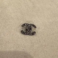 シャネル CHANEL ロゴピアス 片耳のみ