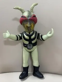 当時物 旧バンダイ 仮面ライダー 怪人 地獄サンダー ソフビ - メルカリ