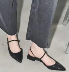 GRISE　ポインテッド　ストラップスリング バック　ブラック　23.5センチ